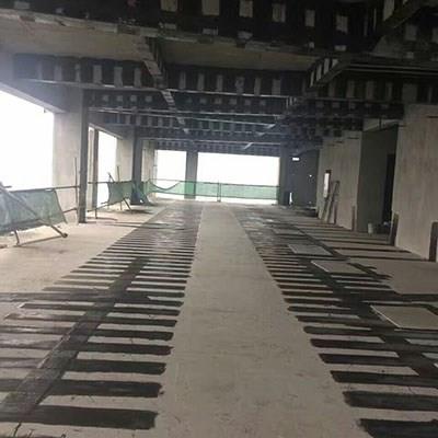 黃泥塝紫荊廣場(chǎng)粘碳纖維和粘鋼（碳纖維膠、碳纖維布、粘鋼膠）